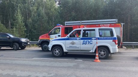 В Кузнецком районе микроавтобус с детьми попал в крупное ДТП