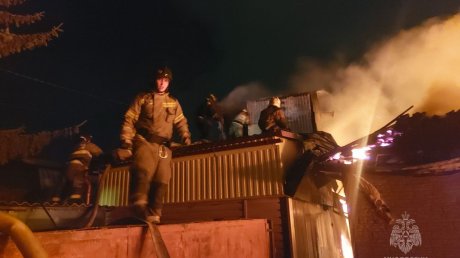 Появились подробности серьезного пожара в Цыганском Поселке