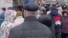 Сотни россиян выстроились в очередь за яйцами