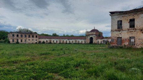 В усадьбе князя Куракина отремонтируют полукруглые флигели