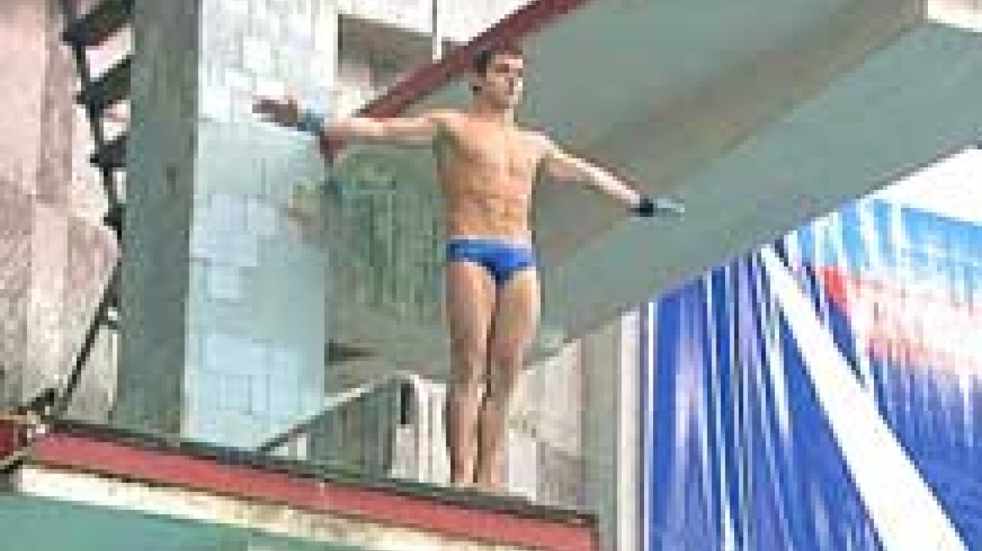 Прыгуны в воду разыграли медали чемпионата области