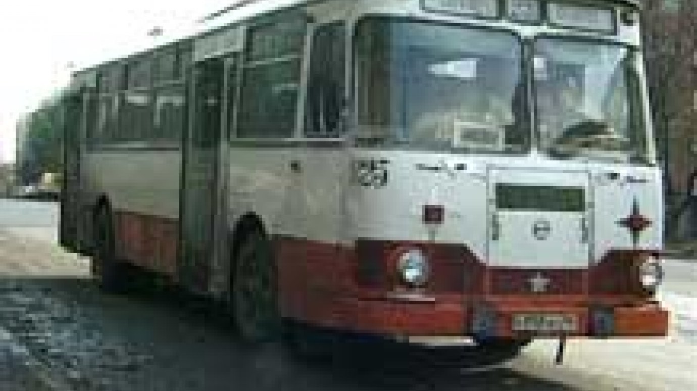 Проезд на дачных автобусах подорожал до 12 рублей