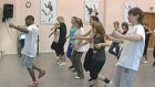 Лондонский танцор делает из студентов суперзвезд