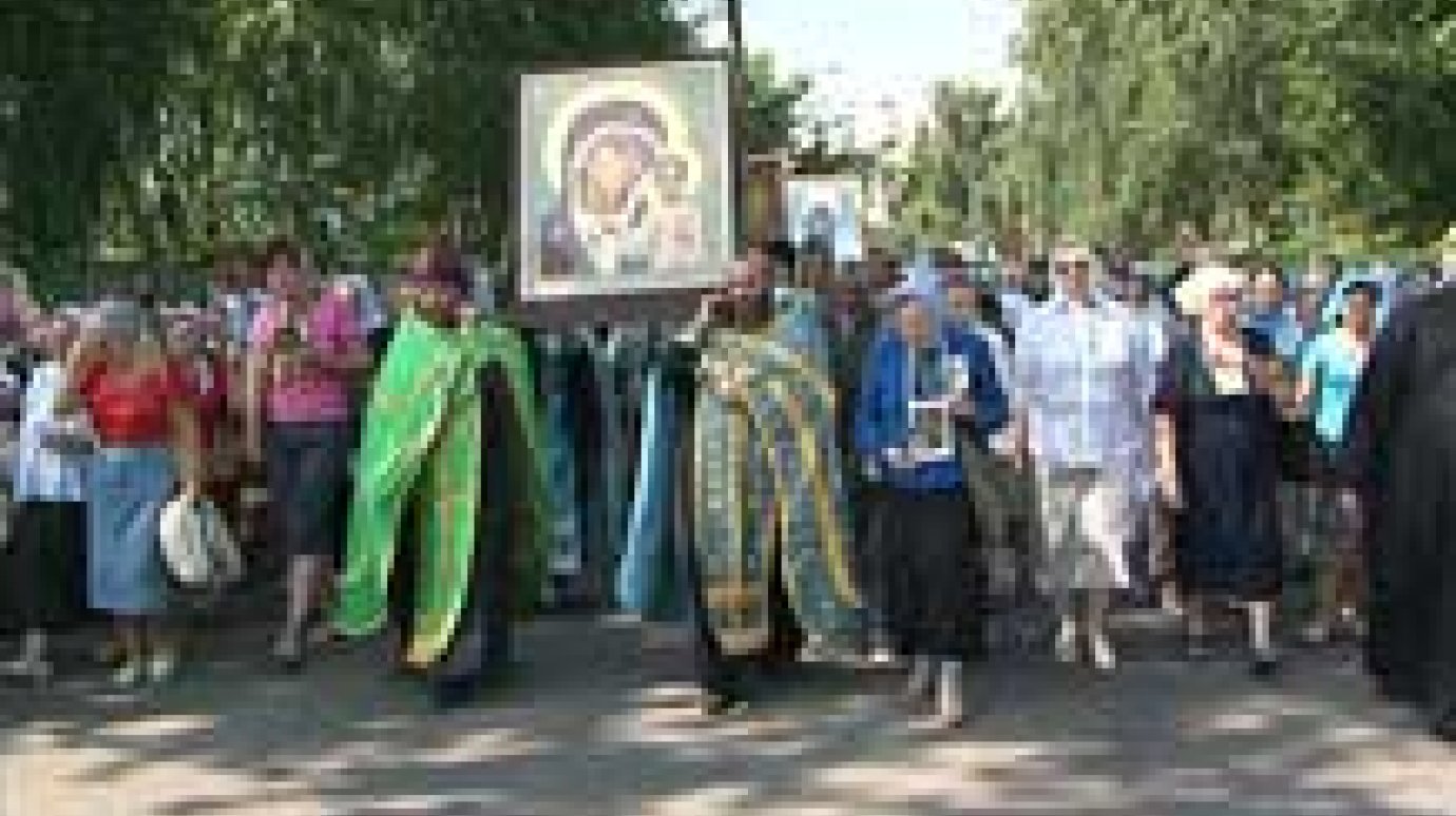 25 паломников из Пензы отправились пешком в Казань