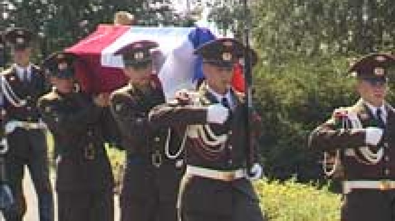 Останки солдата ВОВ перезахоронили на родине