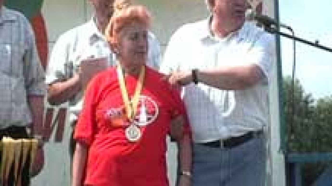 88-летняя бегунья первой преодолела марафонскую дистанцию