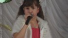 Юная певица выступила для ребят из Каменки
