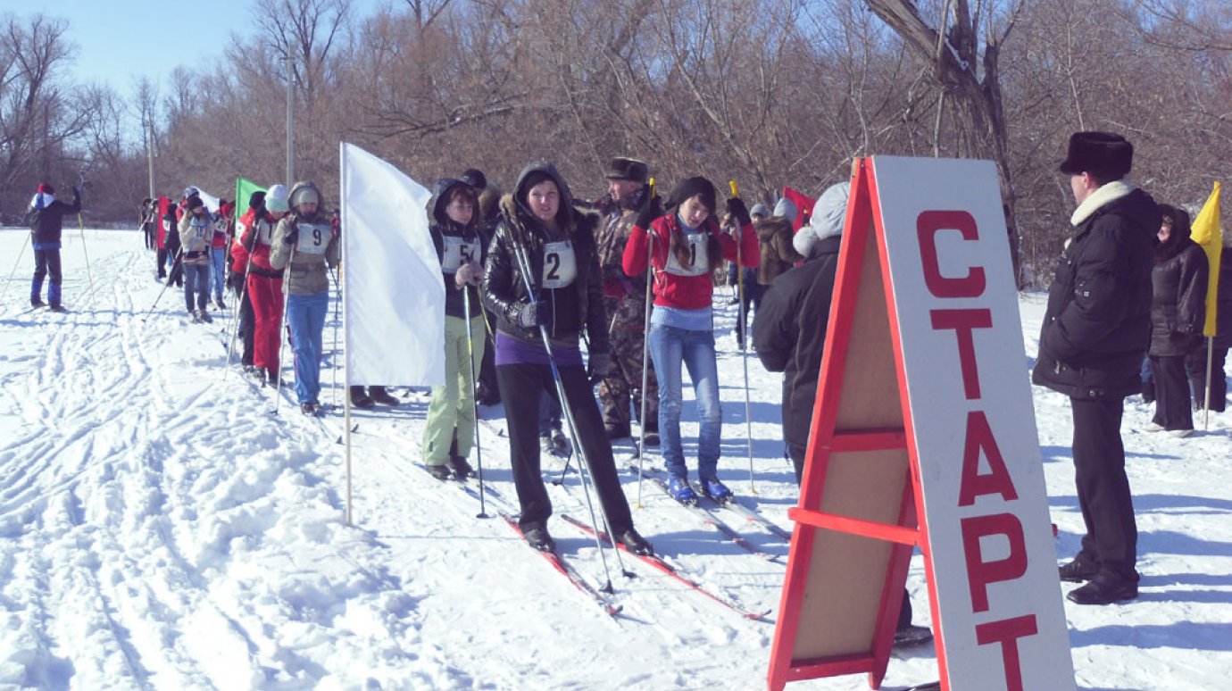 Сосновоборские лыжники закрыли сезон