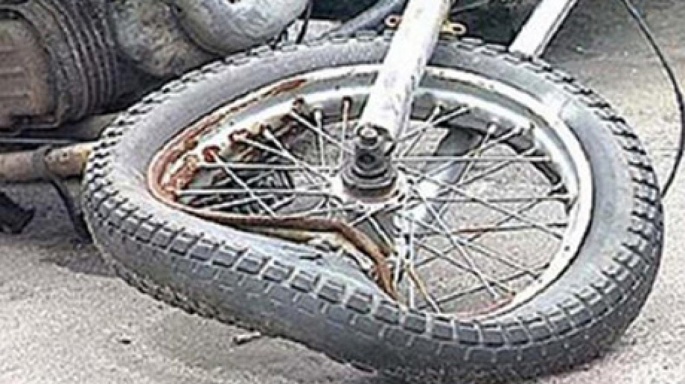 В Каменском районе водитель сбил мотоциклиста и скрылся