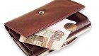 Покупательница оставила на прилавке кошелек с 25 000 рублей