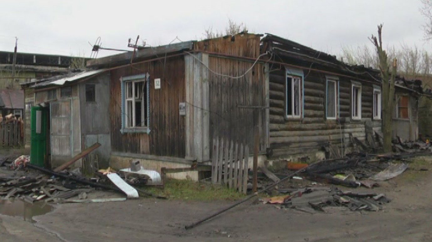 В Кузнецке сгорел жилой дом на восемь семей