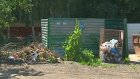 Коммунальщики не вывозят мусор из зареченских дворов