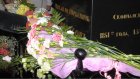 Гости лермонтовского праздника возложили цветы к могиле поэта
