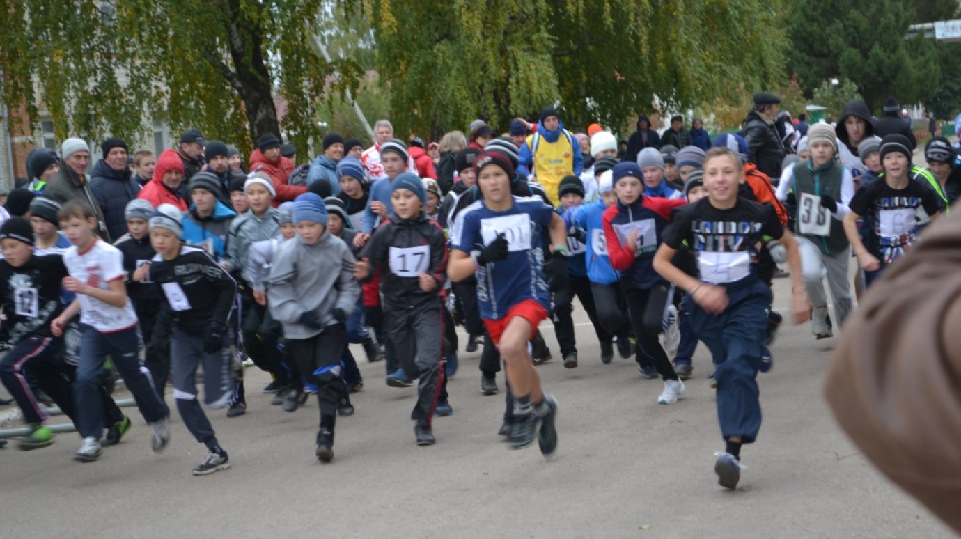 В Башмакове прошли фестиваль спортивной ходьбы и пробег легкоатлетов