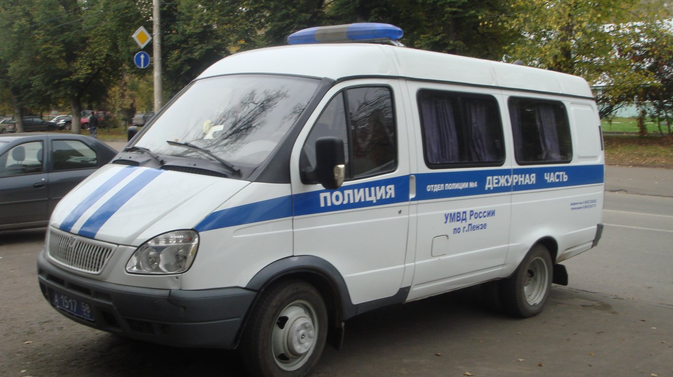 В подъезде дома на Ворошилова нашли тело 37-летнего мужчины