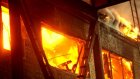 Пожар в доме на проспекте Победы тушили 27 сотрудников МЧС