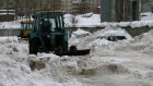 Жители всего двух дворов Заречного убрали машины на время уборки снега