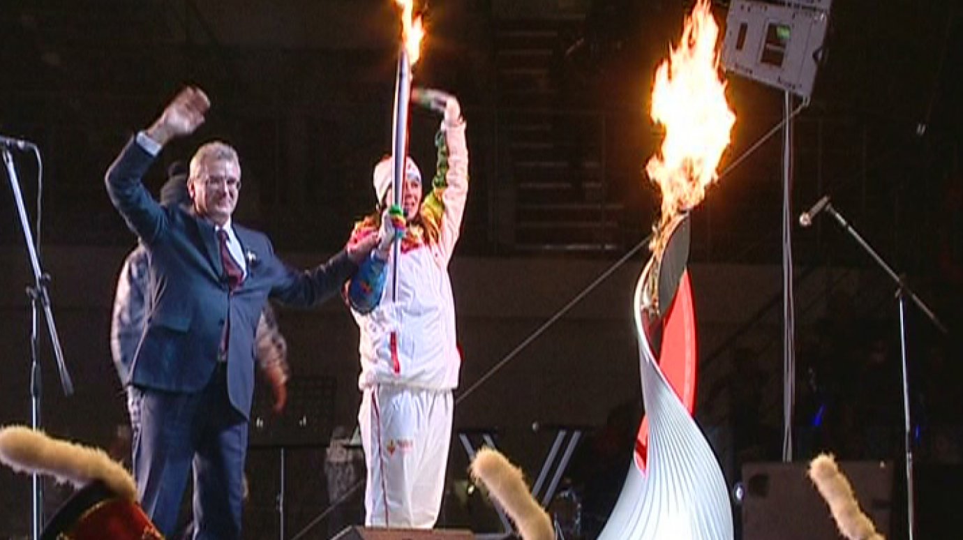 Олимпийский огонь отправился из Пензы в Саратов