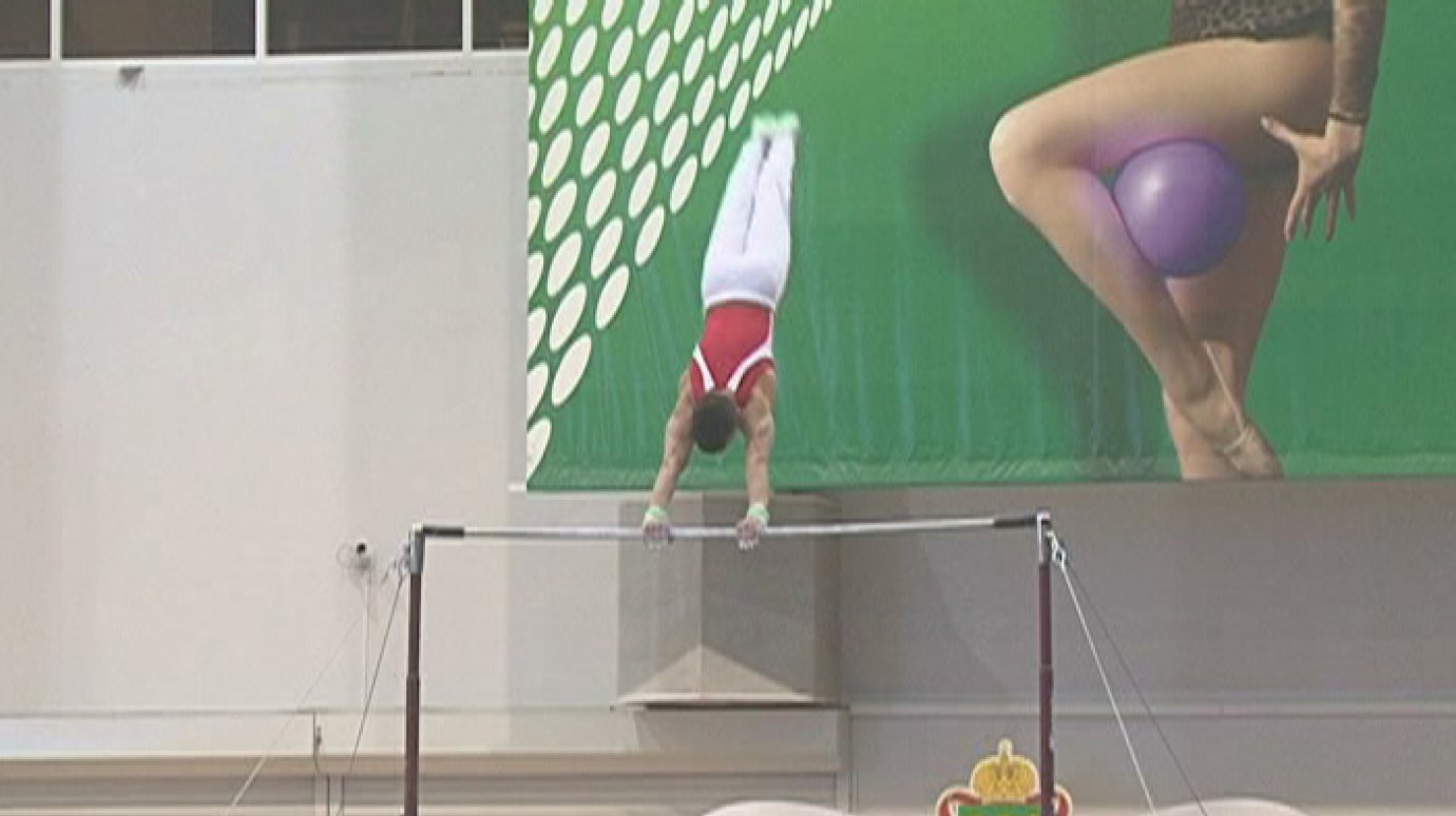 В Пензе стартовали соревнования по спортивной гимнастике среди мужчин
