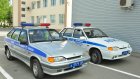 Полицейские задержали подозреваемых в грабеже на улице в Терновке