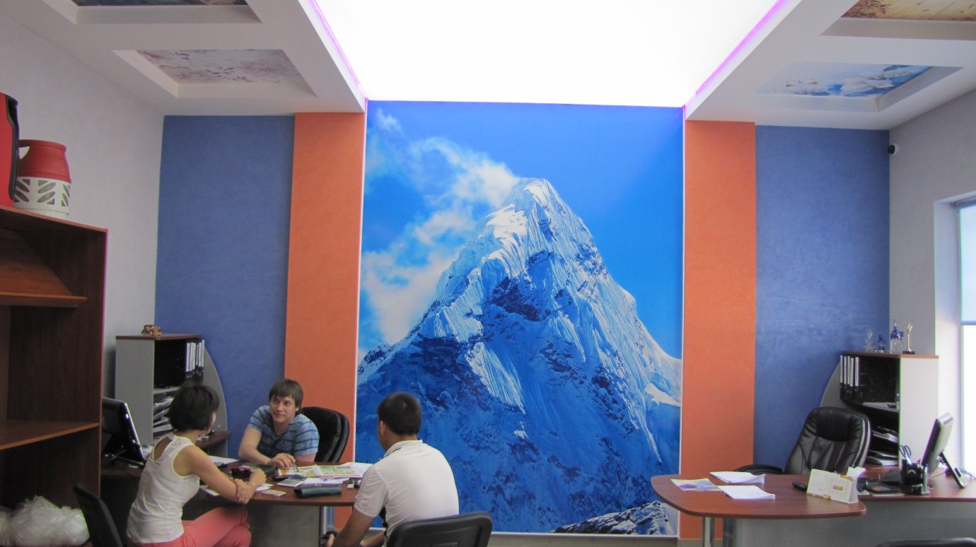 В компании EveRest открылся новый офис продаж натяжных потолков