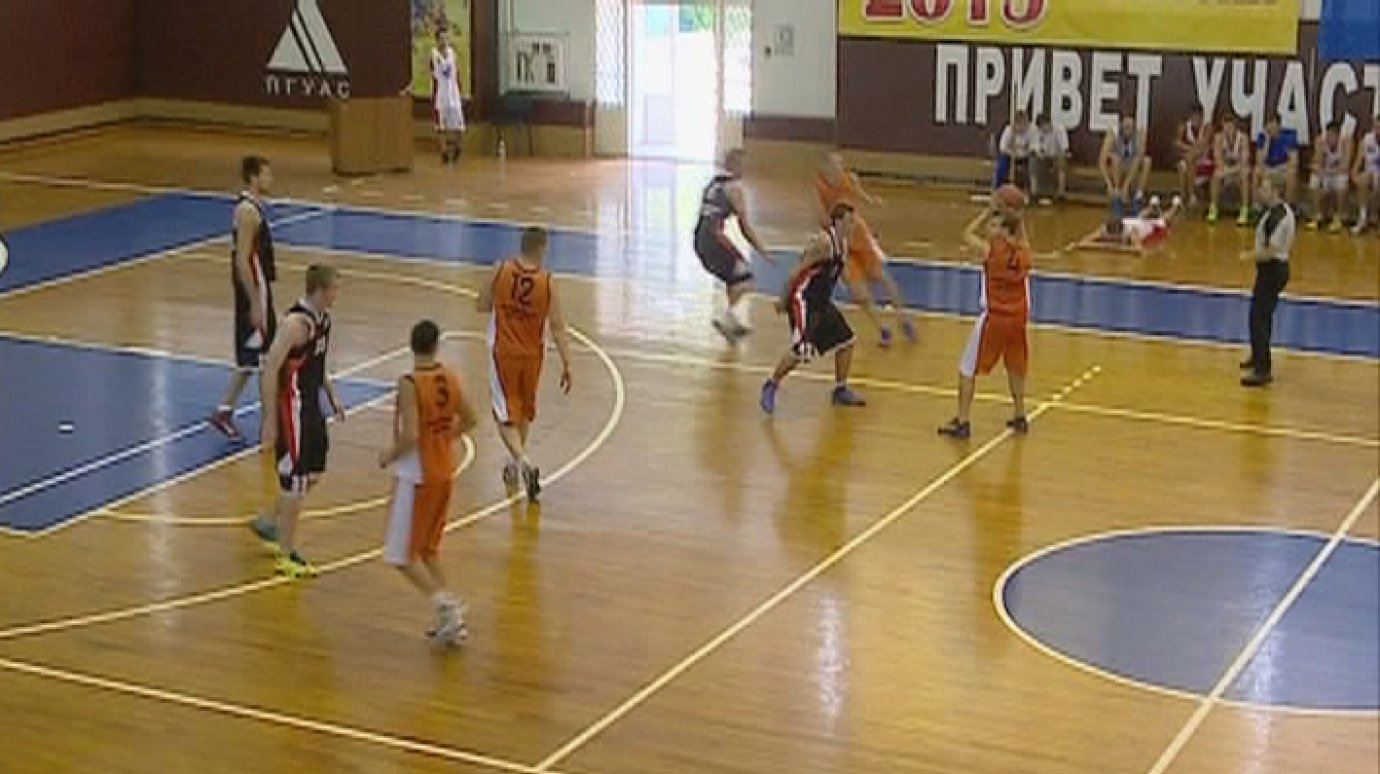 Пензенские баскетболисты не смогли одолеть команду Подмосковья