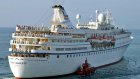 Корабль с немецкими туристами на день зашел в крымский порт