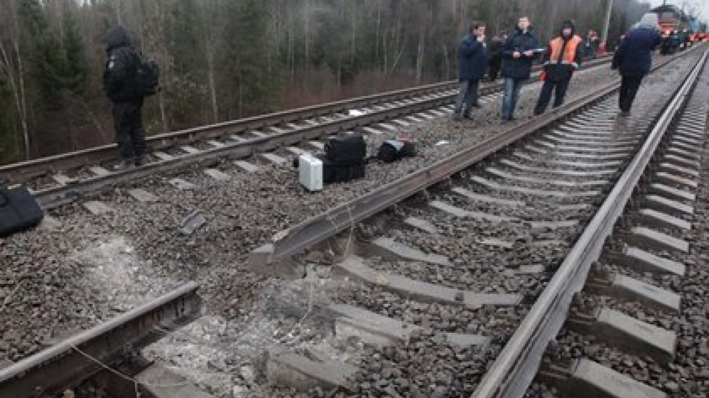 Число пострадавших при крушении поезда на Сахалине достигло 17 человек