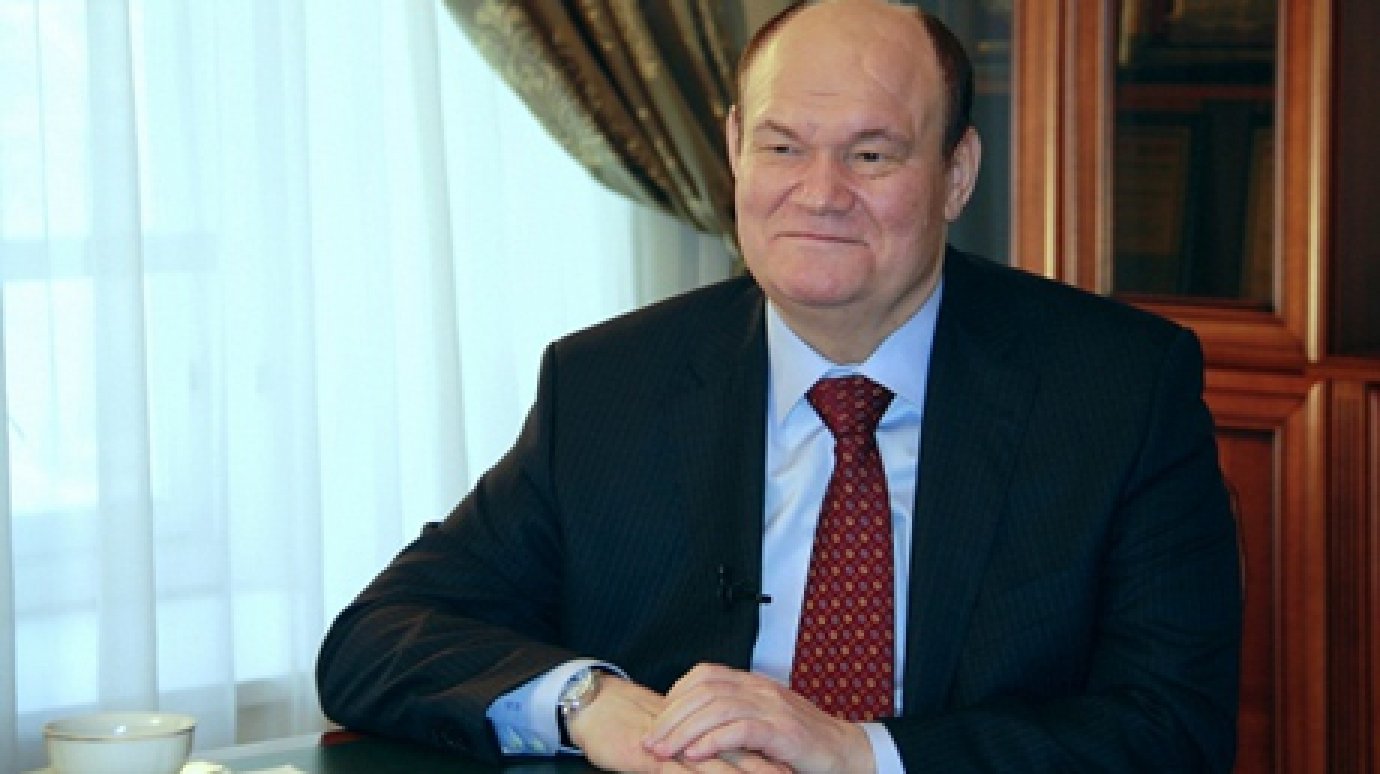 Василий Бочкарев поздравил ракетчиков и артиллеристов