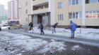 В «Городе Спутнике» весну встретили уборкой улиц