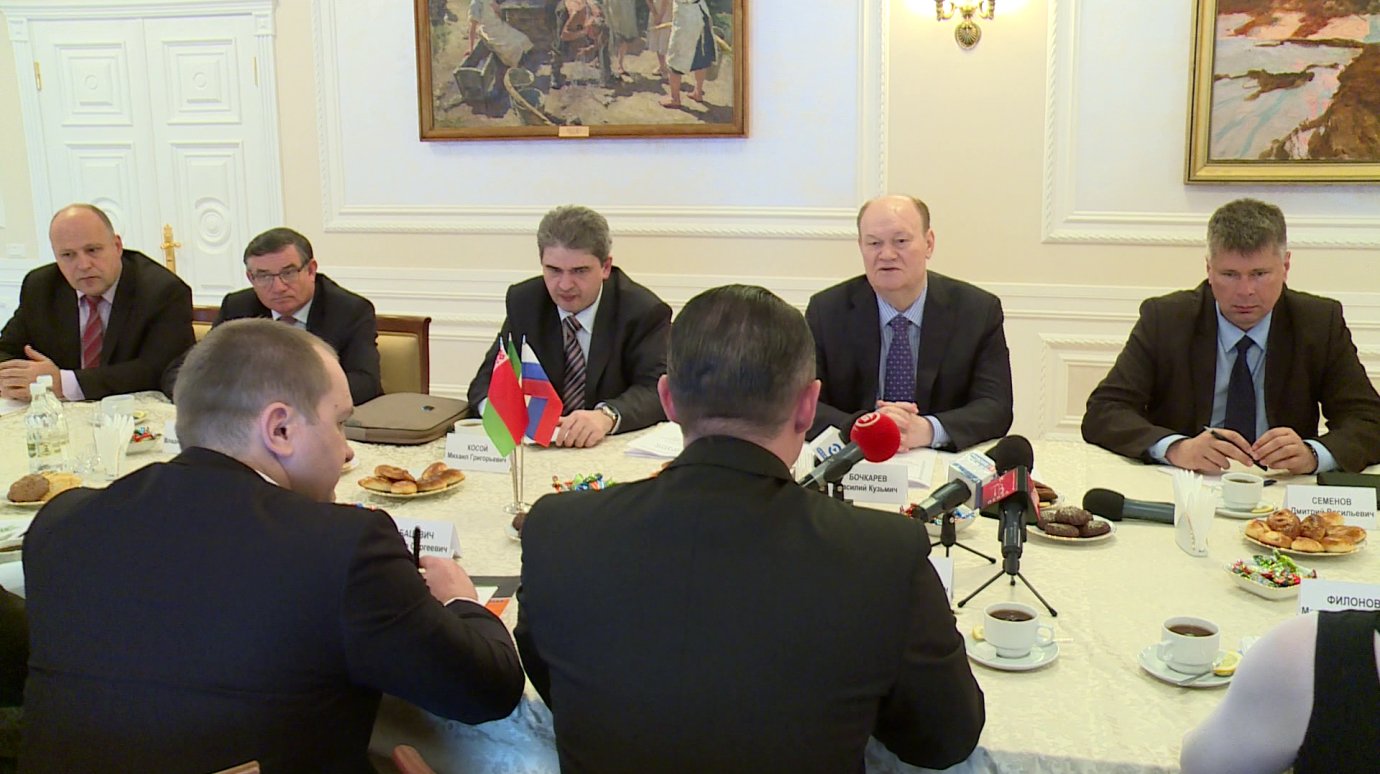 Губернатор обсудил с делегацией из Беларуси перспективы сотрудничества