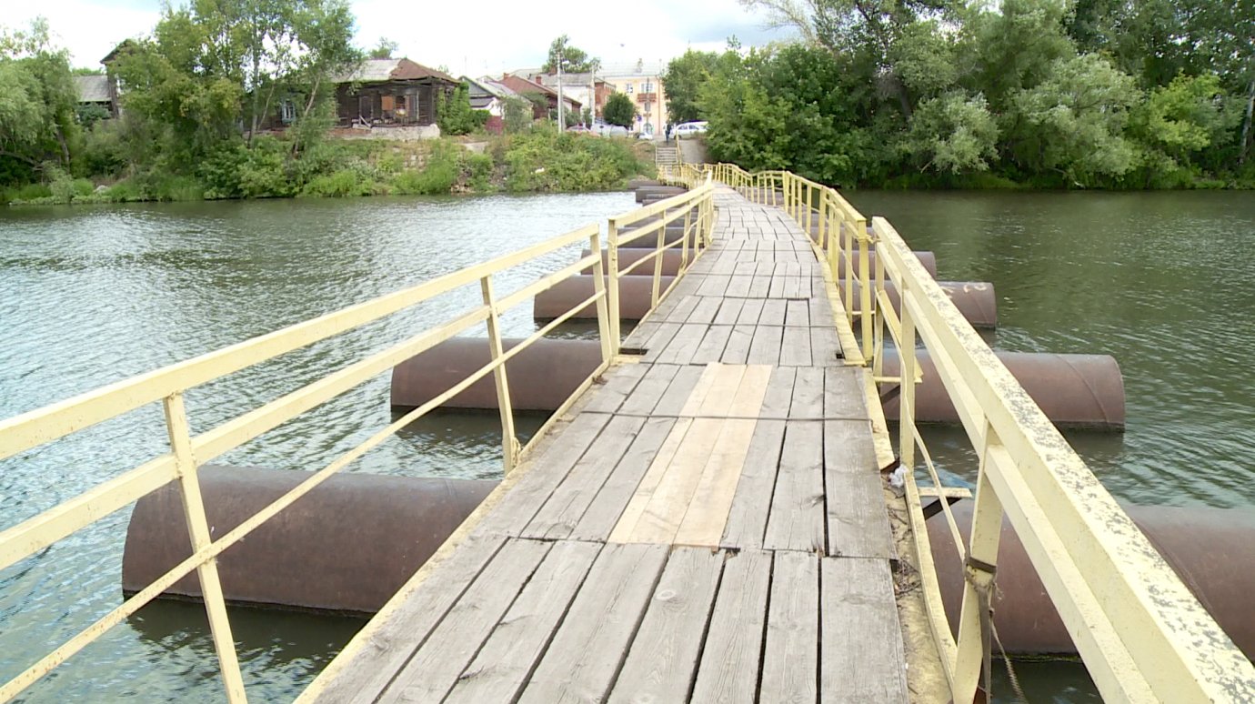 Понтонный мост в Пензе восстановили за три дня