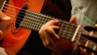 Бомж обвиняется в краже акустической гитары из частного дома