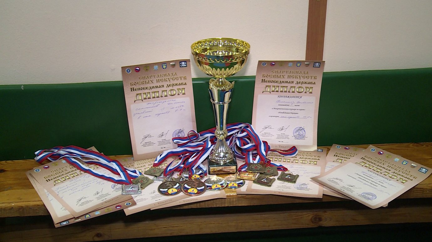 Пензенские каратисты стали вторыми на турнире в Тольятти