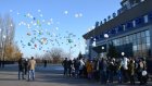 Пензенцы выпустили в небо шары в память о жертвах авиакатастрофы