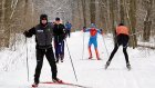 В дисциплине «лыжные гонки» состязались более 40 глухих спортсменов