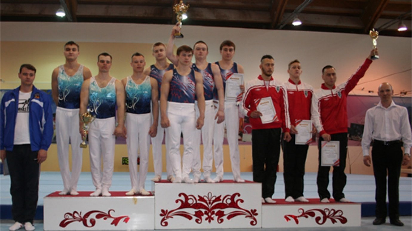Пензенские студенты стали вторыми на соревнованиях по спортивной гимнастике