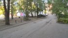 Водители и пешеходы жалуются на дорогу у дома № 4 на проспекте Строителей
