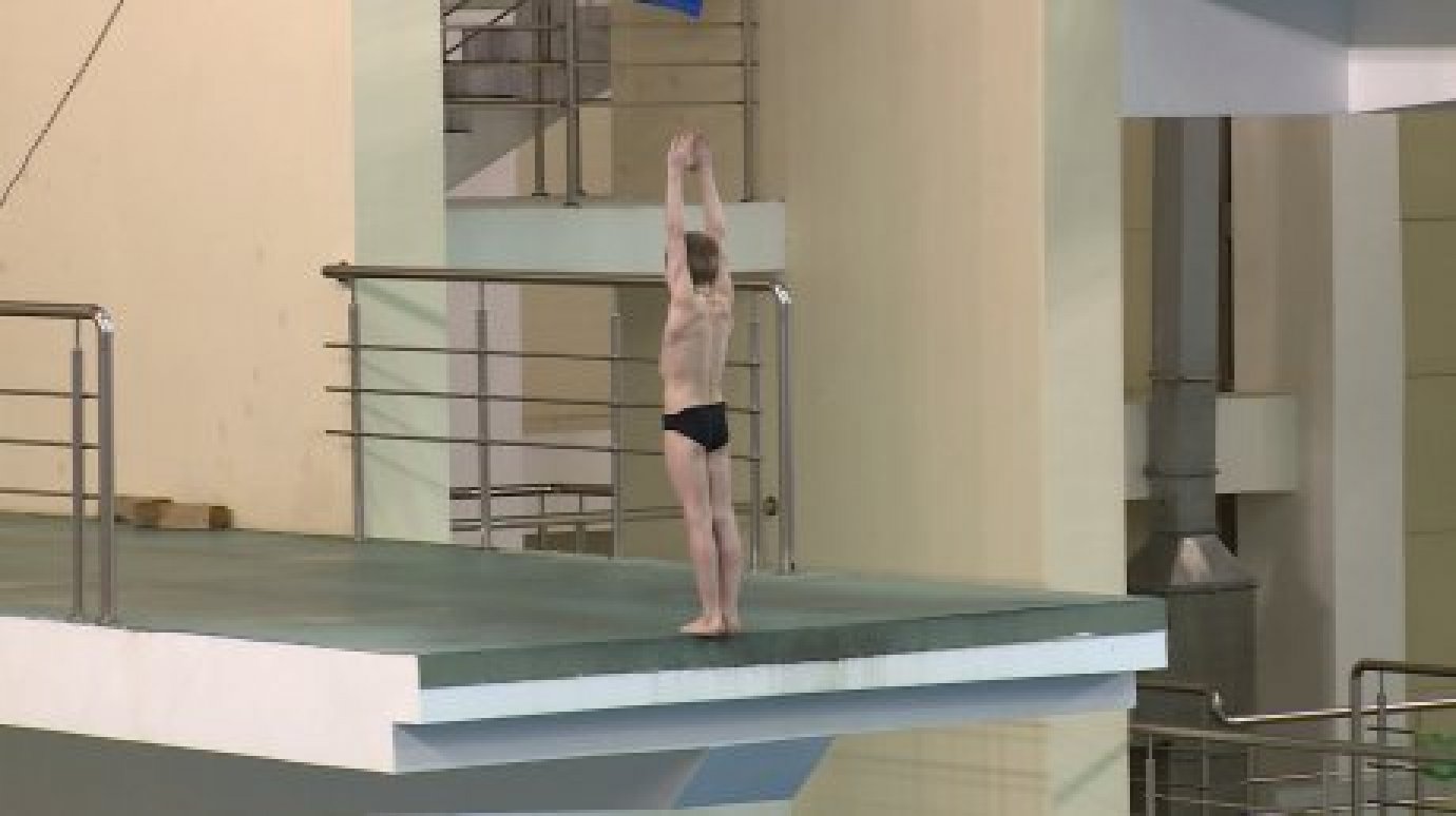 Прыгун в воду Максим Малофеев завоевал золото на спартакиаде
