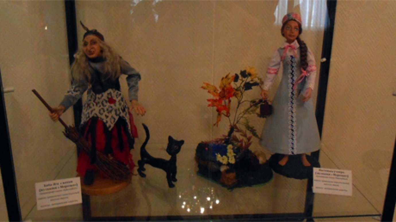 В Пензе открылась выставка кукол ручной работы