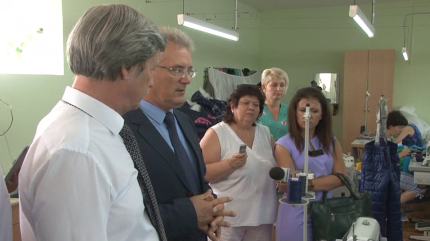 В ходе рабочей поездки губернатор посетил предприятия Кузнецкого района