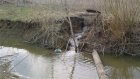 В Мокшане стоки из переполненной канализационной ямы сливались в реку