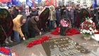 Праздничный митинг собрал у памятника Победы сотни пензенцев