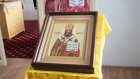 Митрополит Серафим подарил храму Иоанна Рижского икону и частицу мощей