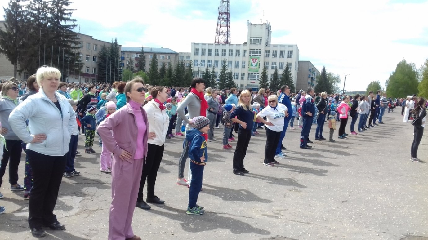 В Никольске пять тысяч человек приняли участие в массовой зарядке