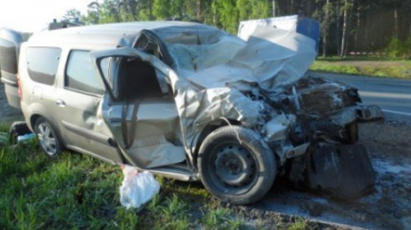 В аварии в Кузнецком районе пострадал 24-летний пассажир «Лады-Ларгус»