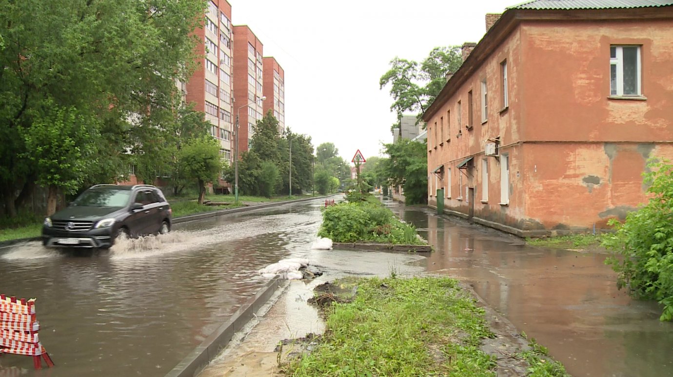 Пензенские улицы затопило из-за дождя