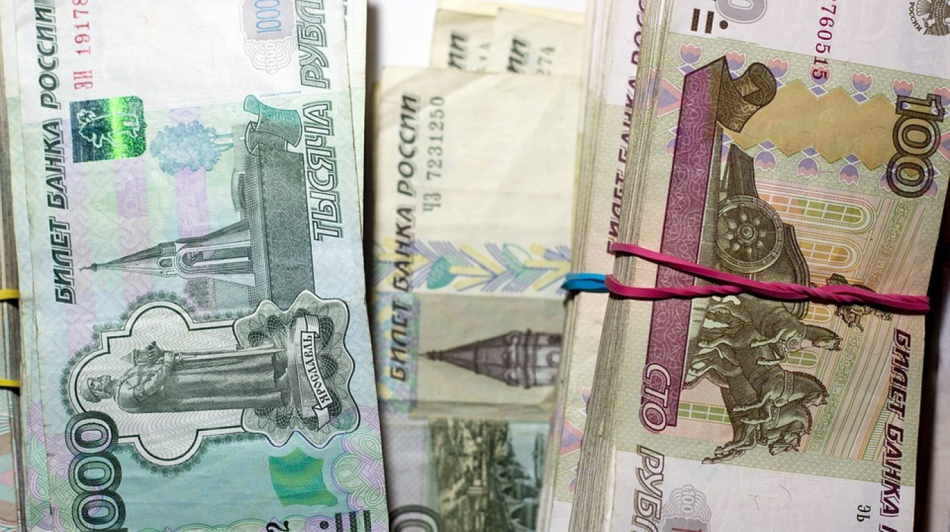 В Иссинском районе работникам вернули 44 000 рублей долга по зарплате