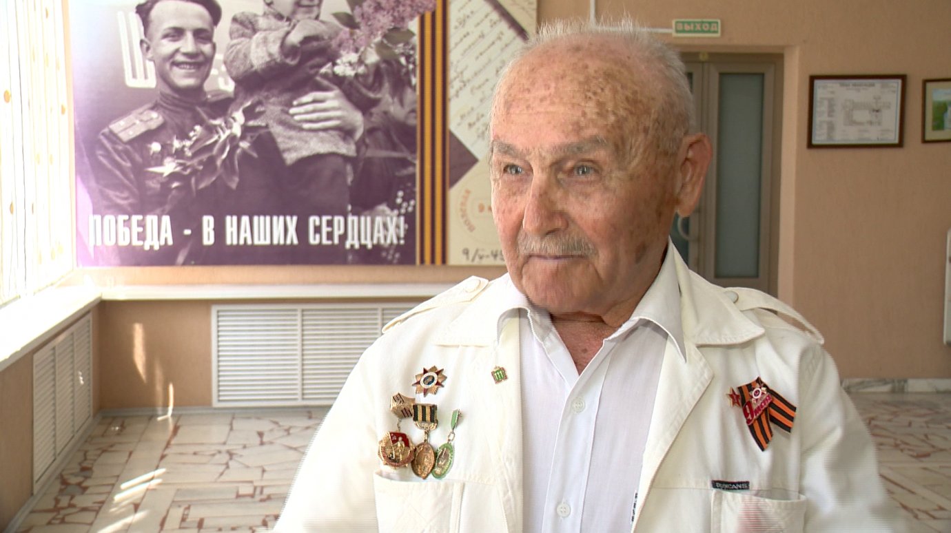 Ветерану войны Владимиру Керханаджеву исполнилось 93 года