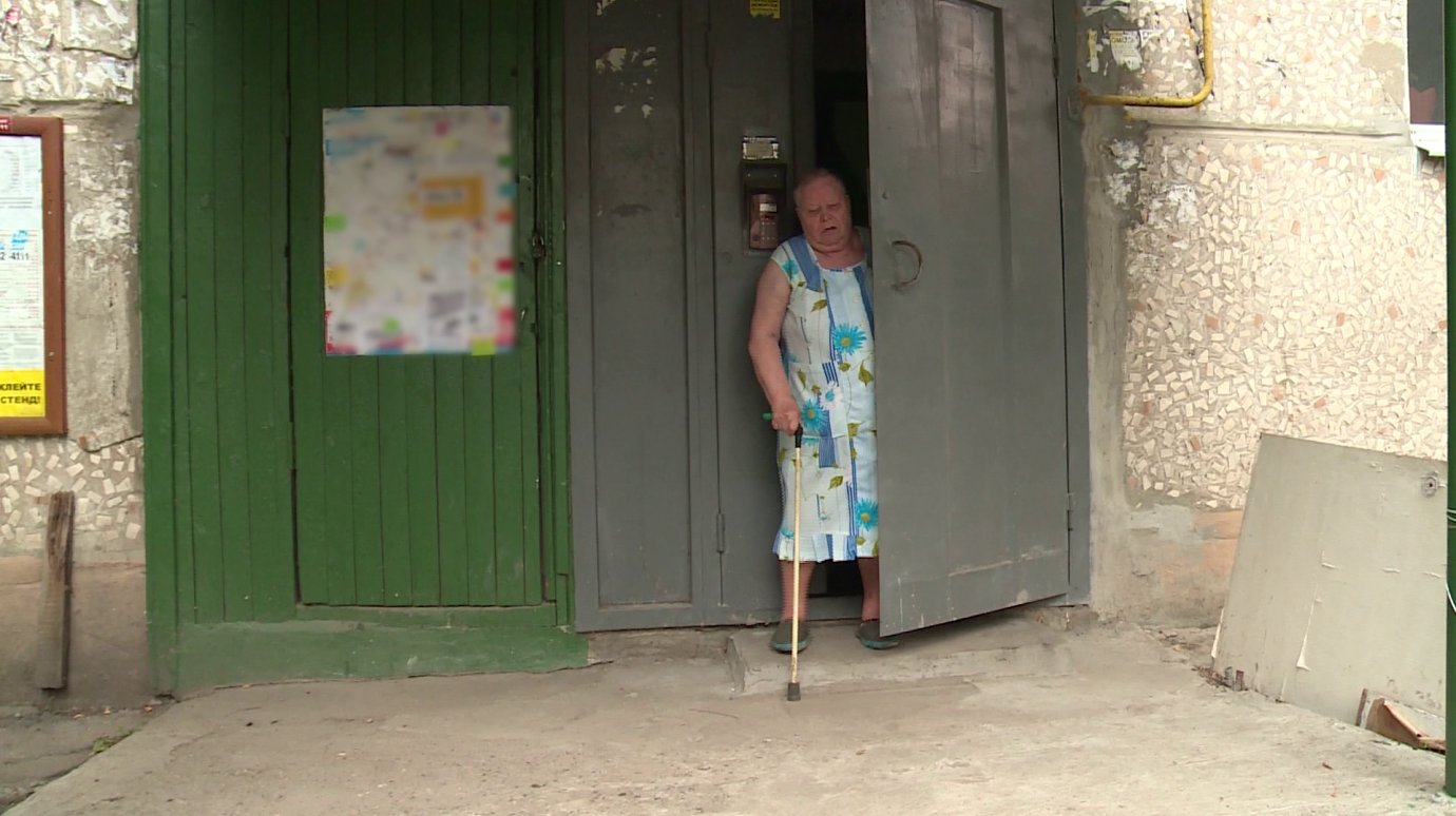 Коммунальщики не угодили пенсионерке из дома на Ворошилова